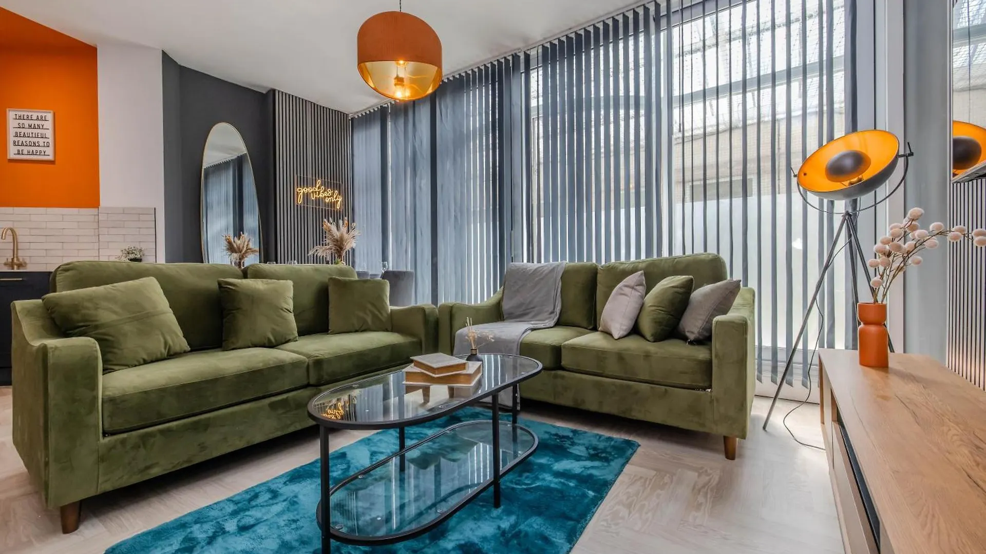 Amazing 3 Bedroom Flat I Next To Brighton Beach & Shopping Center United Kingdom